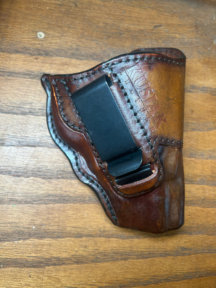 IN STOCK - SMITH & WESSON