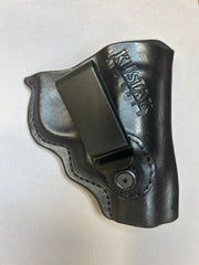 IN STOCK - SMITH & WESSON