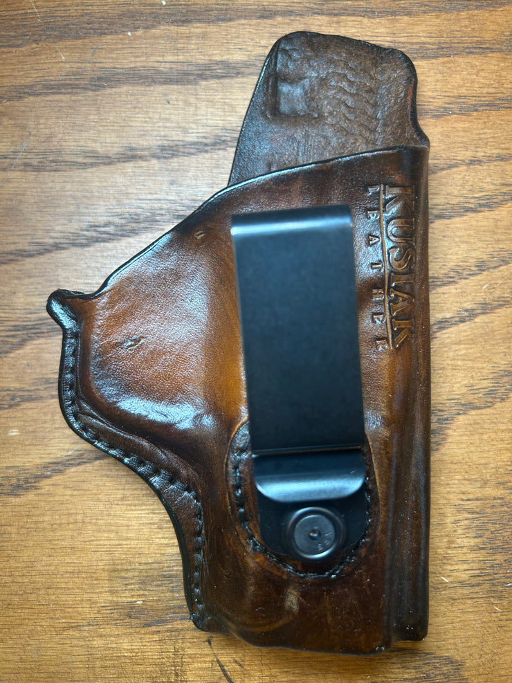 IN STOCK - SMITH & WESSON